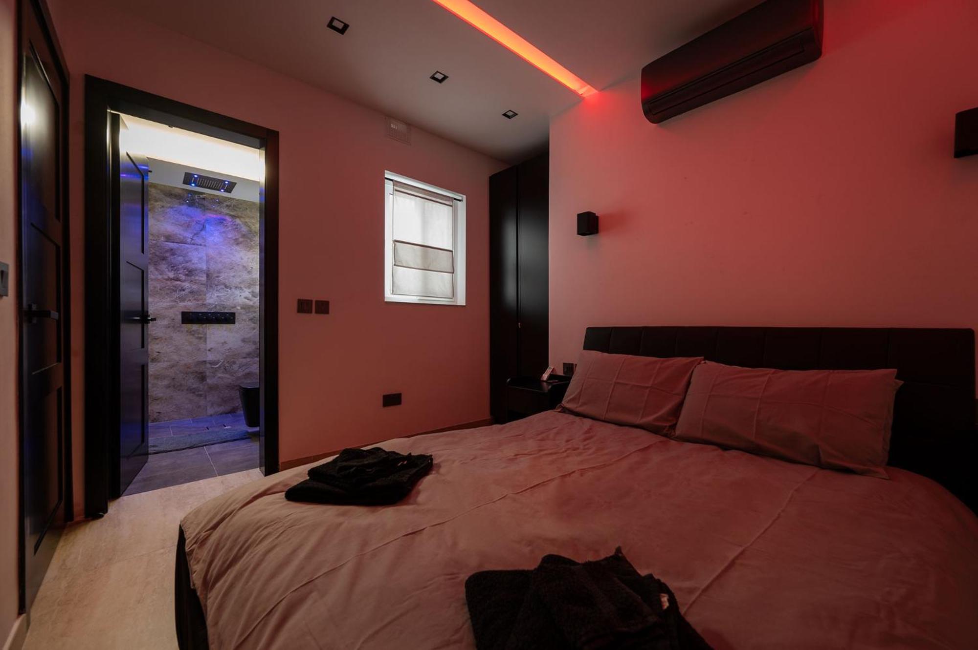 Modern 2 Bedroomed Apartment In Gzira Exterior foto